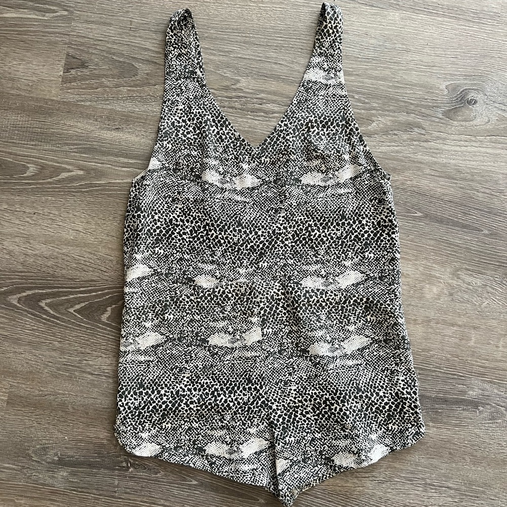 RARE! ACACIA ROMPER SZ P